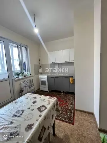 2-комнатная квартира, этаж 4 из 5, 64 м²