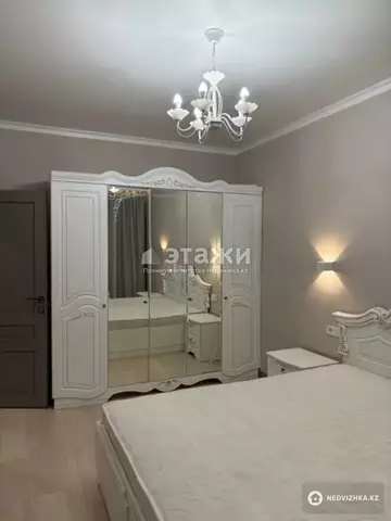 2-комнатная квартира, этаж 7 из 13, 61 м²