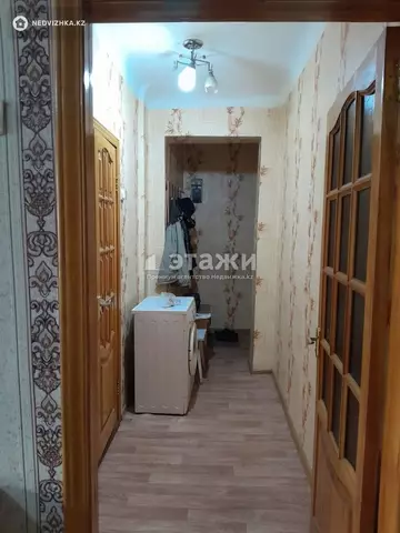 2-комнатная квартира, этаж 3 из 5, 44 м², на длительный срок