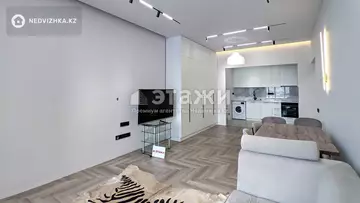 2-комнатная квартира, этаж 14 из 21, 55 м², на длительный срок