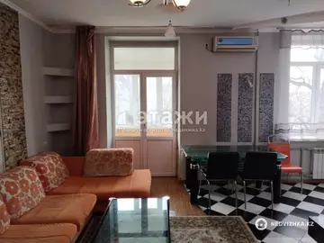 2-комнатная квартира, этаж 3 из 3, 48 м², на длительный срок