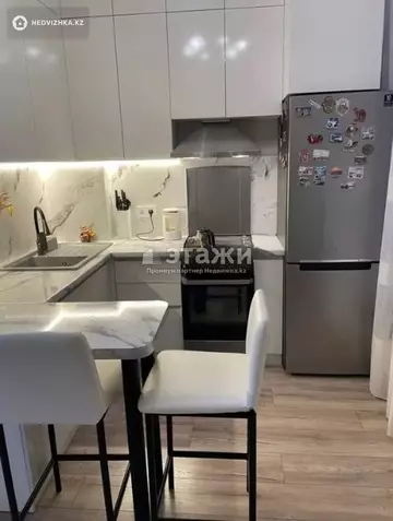 1-комнатная квартира, этаж 3 из 9, 37 м²