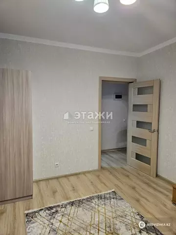 1-комнатная квартира, этаж 7 из 12, 36 м²