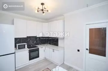 2-комнатная квартира, этаж 3 из 9, 60 м²