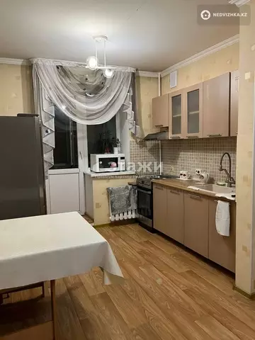 60 м², 2-комнатная квартира, этаж 10 из 10, 60 м², изображение - 4