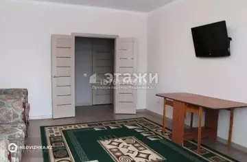 3-комнатная квартира, этаж 4 из 5, 86 м²