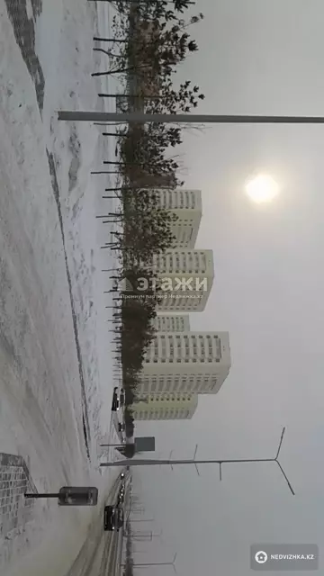 2-комнатная квартира, этаж 4 из 12, 50 м²