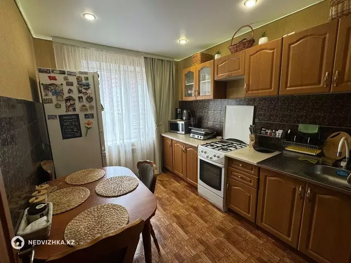 69 м², 3-комнатная квартира, этаж 3 из 8, 69 м², изображение - 1