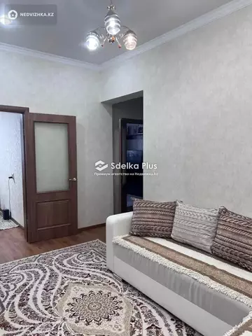 3-комнатная квартира, этаж 2 из 18, 103 м²