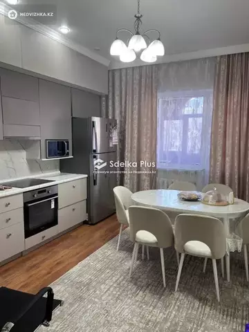 3-комнатная квартира, этаж 2 из 18, 103 м²