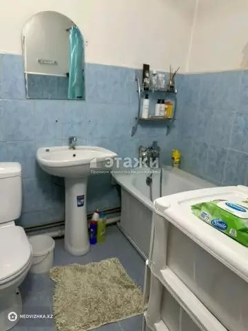 1-комнатная квартира, этаж 13 из 13, 43 м²