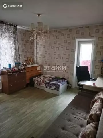 1-комнатная квартира, этаж 9 из 12, 40 м²