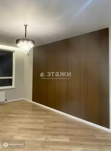 3-комнатная квартира, этаж 4 из 14, 70 м²