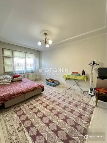 2-комнатная квартира, этаж 1 из 5, 45 м²
