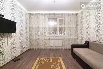 1-комнатная квартира, этаж 4 из 7, 38 м²