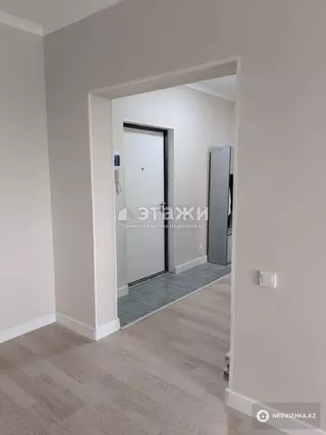 2-комнатная квартира, этаж 8 из 9, 63 м²