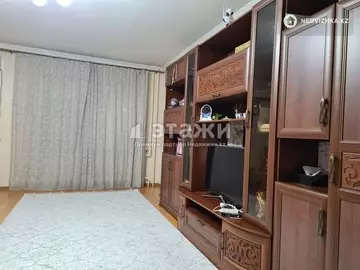 3-комнатная квартира, этаж 1 из 9, 92 м²