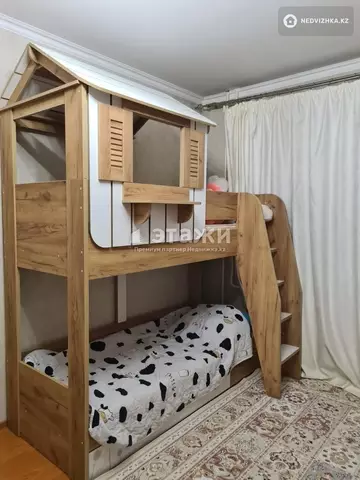 3-комнатная квартира, этаж 1 из 9, 92 м²