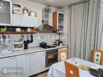 3-комнатная квартира, этаж 1 из 9, 92 м²