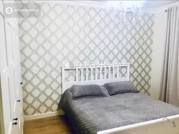 90 м², 3-комнатная квартира, этаж 2 из 10, 90 м², изображение - 1