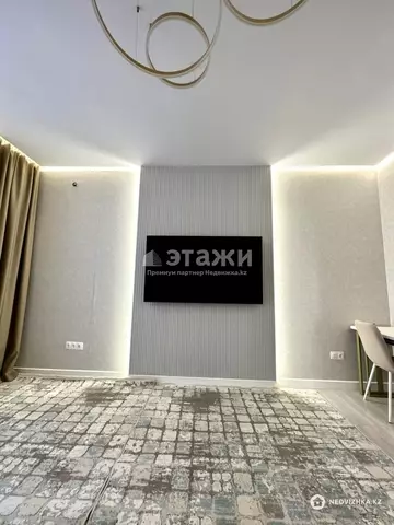 64 м², 3-комнатная квартира, этаж 3 из 10, 64 м², изображение - 2