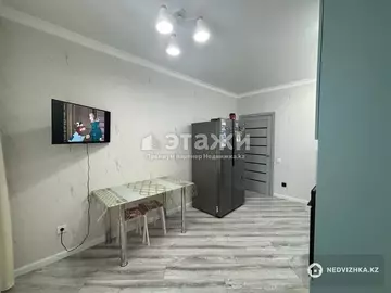 1-комнатная квартира, этаж 11 из 12, 40 м²
