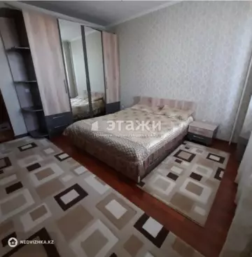 2-комнатная квартира, этаж 4 из 12, 65 м²