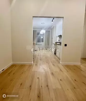 2-комнатная квартира, этаж 2 из 8, 43 м²