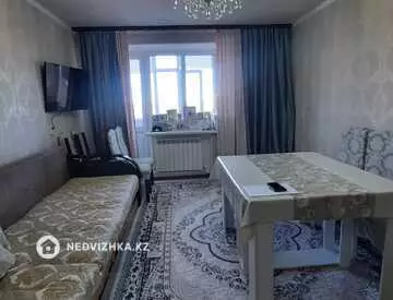 57 м², 3-комнатная квартира, этаж 2 из 5, 57 м², изображение - 1