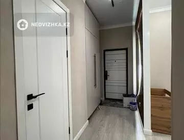 1-комнатная квартира, этаж 12 из 16, 38 м²