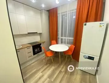 1-комнатная квартира, этаж 7 из 16, 38 м²