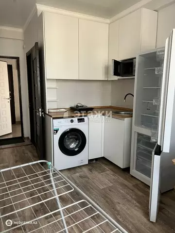 1-комнатная квартира, этаж 3 из 3, 34 м²