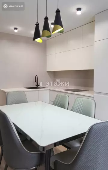 2-комнатная квартира, этаж 2 из 12, 75 м², на длительный срок