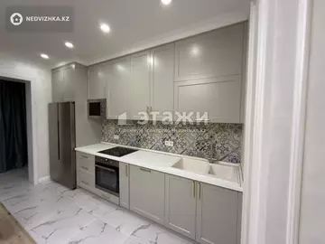 3-комнатная квартира, этаж 10 из 16, 105 м², на длительный срок