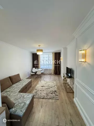 2-комнатная квартира, этаж 5 из 18, 50 м², на длительный срок