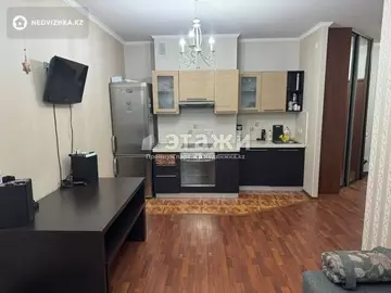 2-комнатная квартира, этаж 26 из 37, 56 м²