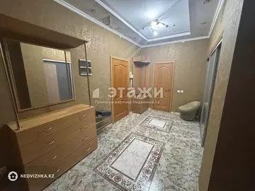 2-комнатная квартира, этаж 11 из 11, 62 м²