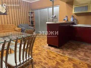 2-комнатная квартира, этаж 11 из 11, 62 м²