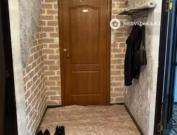 3-комнатная квартира, этаж 5 из 5, 60 м²