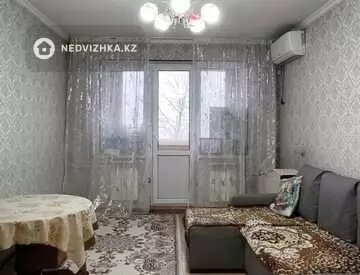 2-комнатная квартира, этаж 4 из 4, 46 м²