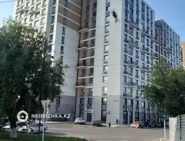 2-комнатная квартира, этаж 4 из 5, 60 м²