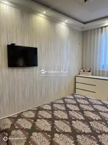 1-комнатная квартира, этаж 10 из 18, 50 м²