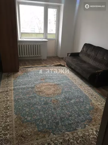 2-комнатная квартира, этаж 3 из 4, 53 м²