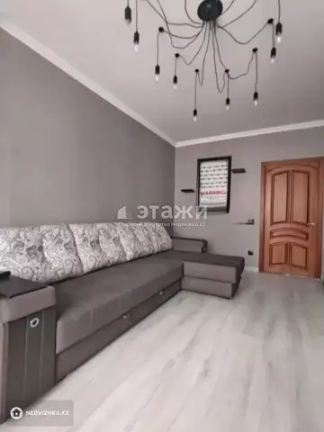 2-комнатная квартира, этаж 3 из 4, 54 м²