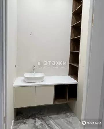 3-комнатная квартира, этаж 11 из 16, 85 м²