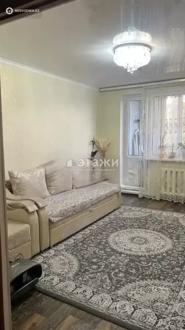 3-комнатная квартира, этаж 3 из 5, 59 м²