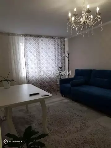 1-комнатная квартира, этаж 10 из 10, 36 м²