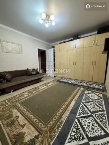 1-комнатная квартира, этаж 3 из 10, 34 м²
