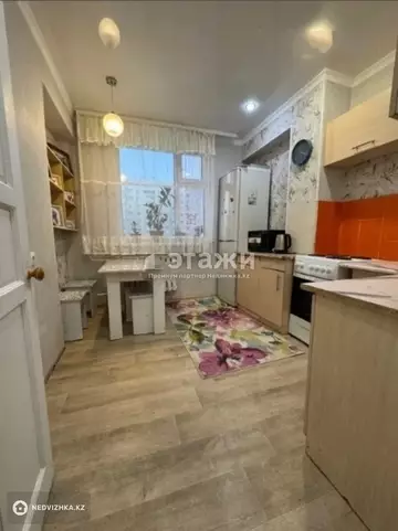 1-комнатная квартира, этаж 3 из 10, 34 м²