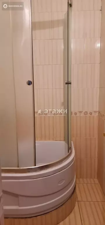2-комнатная квартира, этаж 14 из 20, 53 м²